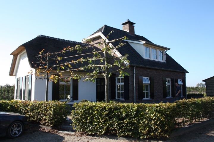 Aanbouw 1